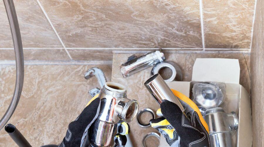 Professional gutter cleaning in Scranton, IA